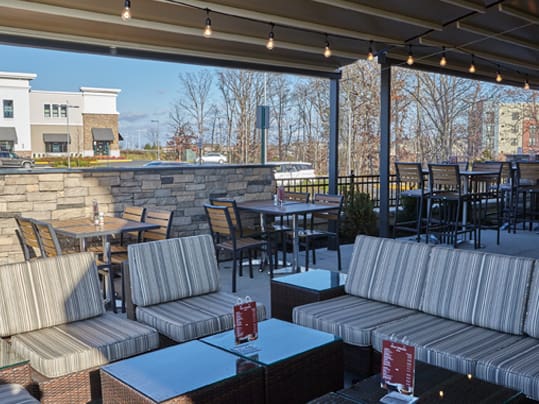 cafesano-restaurant-outside-bar-dulles-va