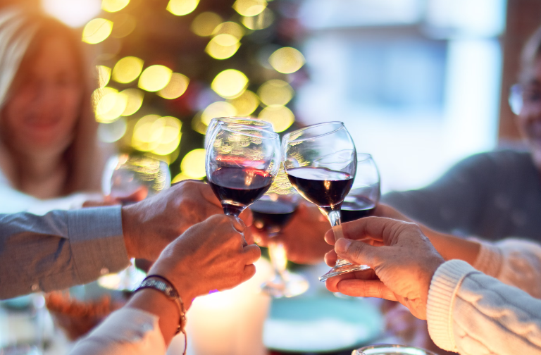You can relax and enjoy your party when you cater your holiday party with Cafesano. 