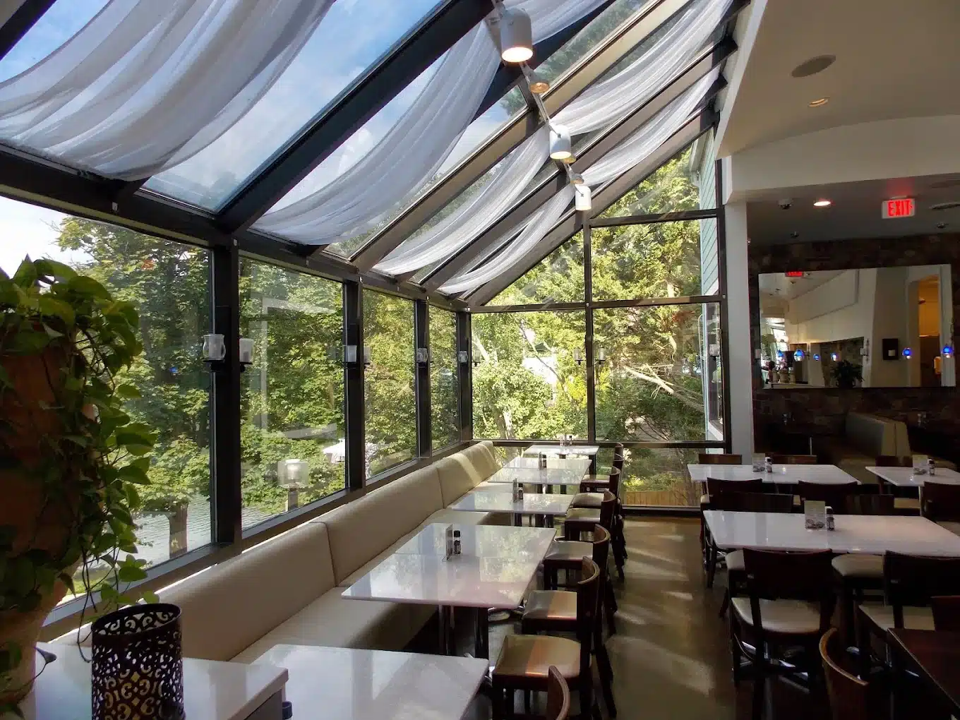 Interior view of Cafesano Italian & Mediterranean Bistro in Reston, VA.